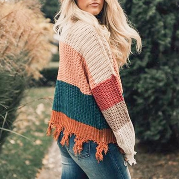 ✨LAST 2✨Waffle Knit Colorblock Fray Fall Sweater - Picture 4 of 4